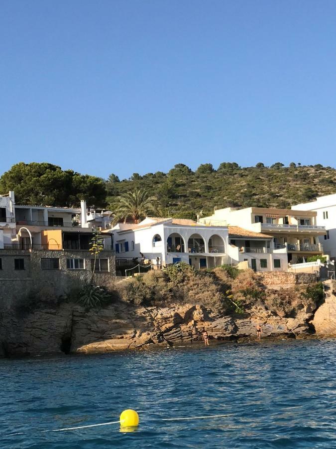 Hebergement Front De Mer Apartment Sant Elm Exterior foto