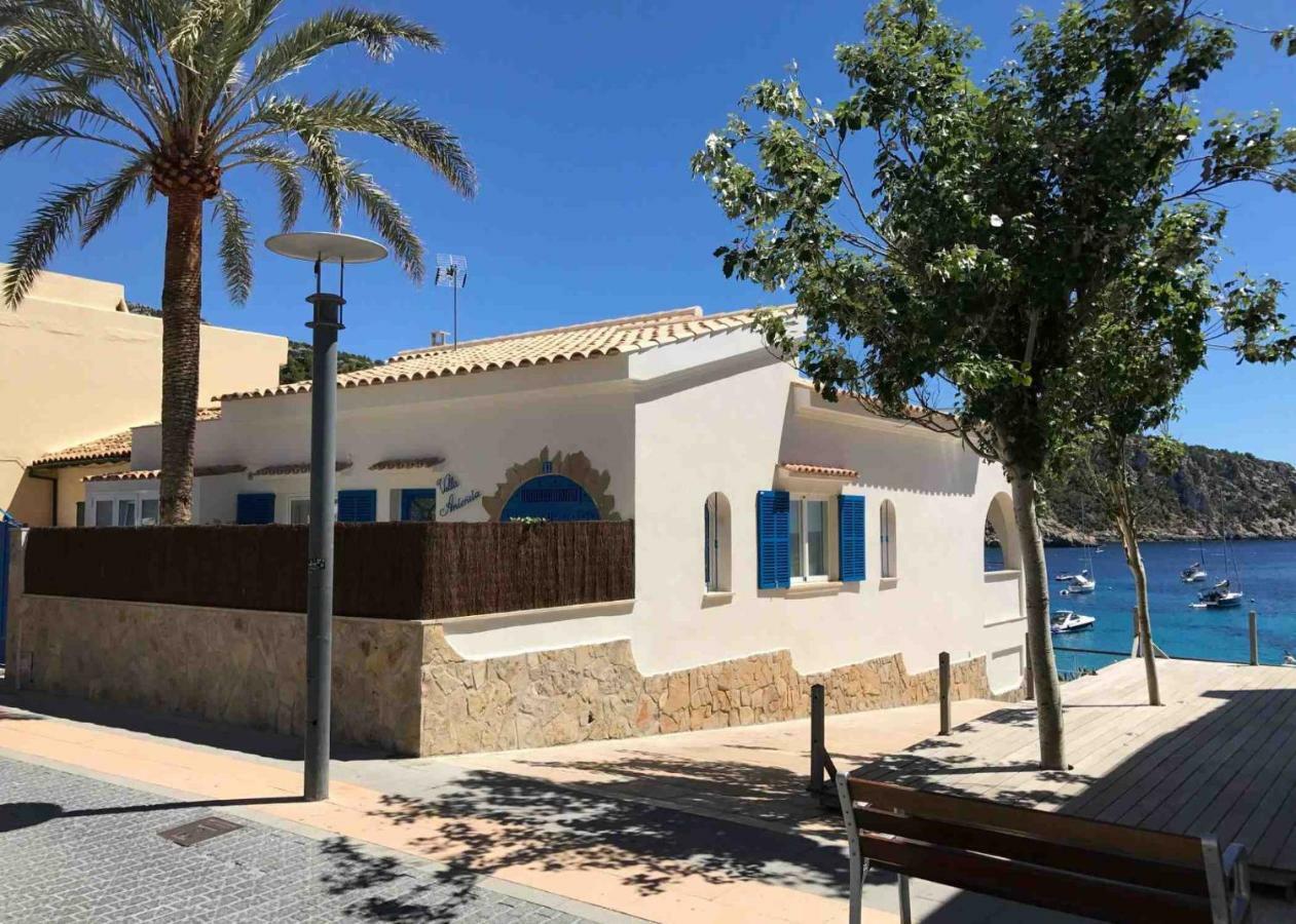 Hebergement Front De Mer Apartment Sant Elm Exterior foto